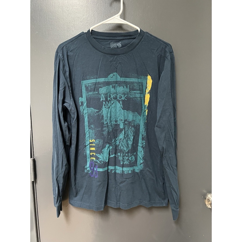 Mountain Hardwear Men Sz M Long Sleeve Graphic Tee Crewneck 100% Cotton